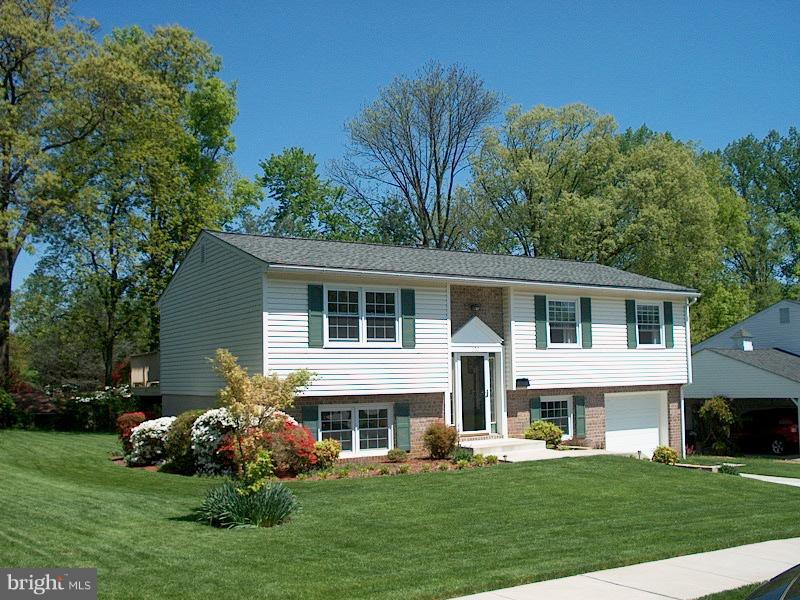 302 Townleigh Road Reisterstown, MD 21136 - Photo 1 of 24 Exterior (Front)