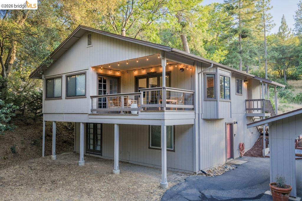 19266 Ferretti Road Groveland, CA 95321 - Photo 31 of 50 Back of house with french doors