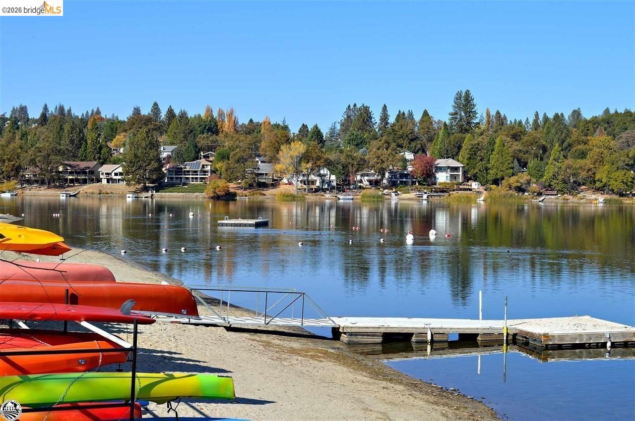 19266 Ferretti Road Groveland, CA 95321 - Photo 44 of 50 Dock with a water view