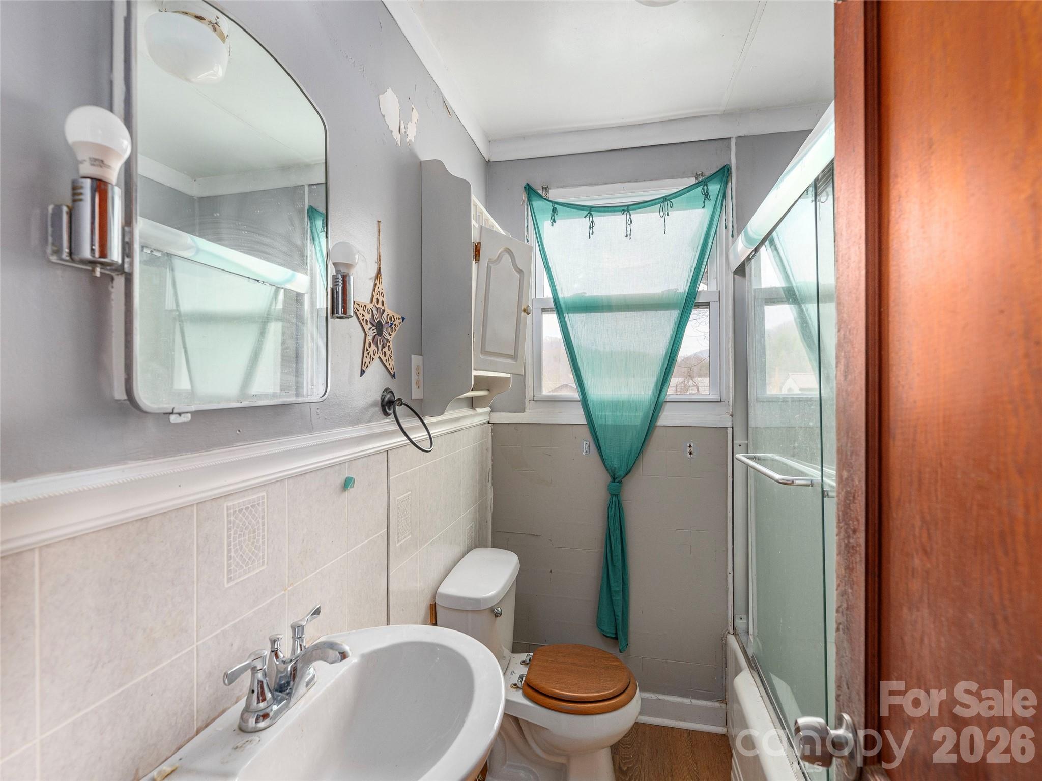 92 Mauney Cove Road Waynesville, NC 28786 - Photo 5 of 17