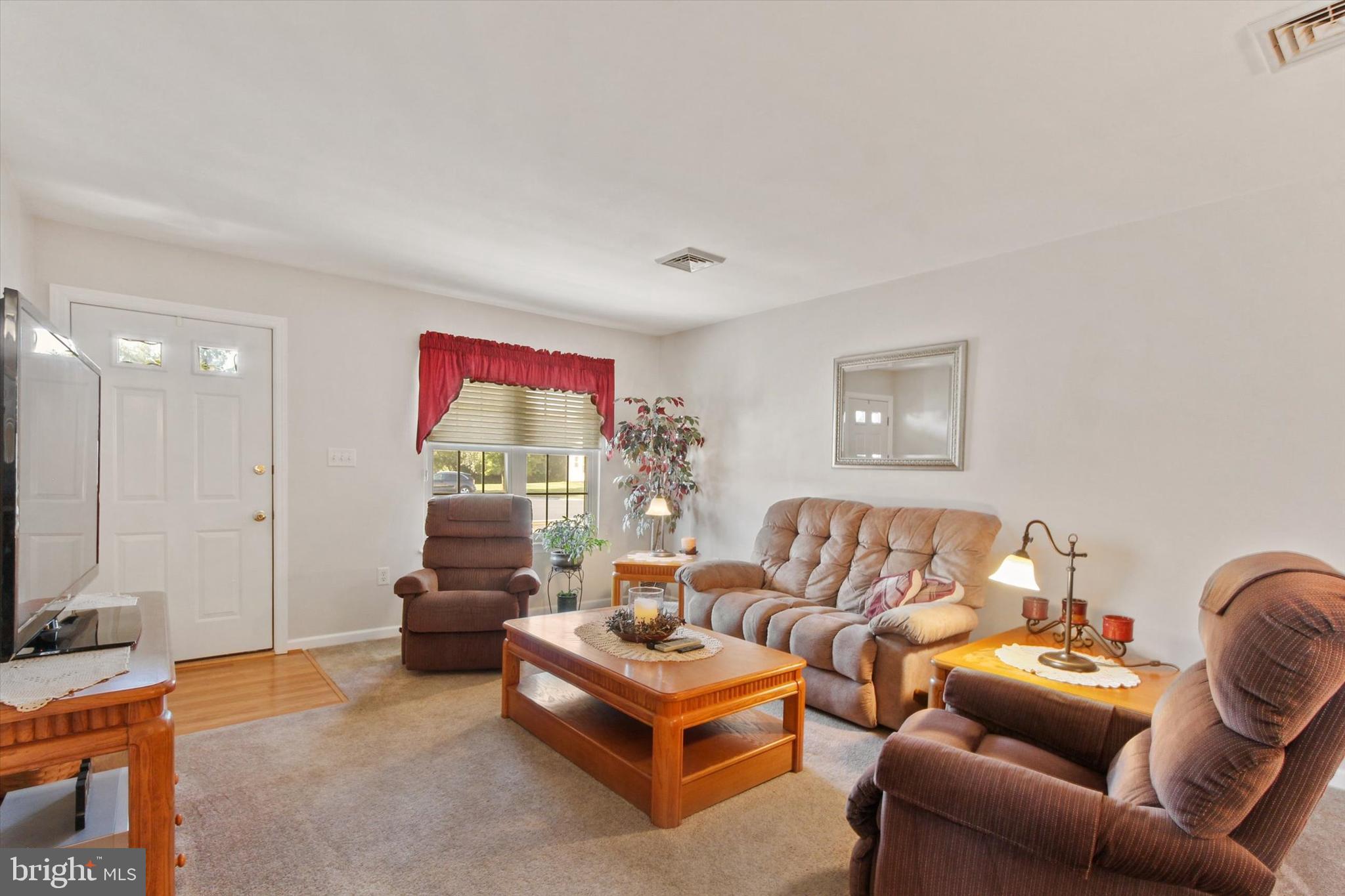 601 Kyle Road York, PA 17404 - Photo 5 of 27 Gallery Image 5