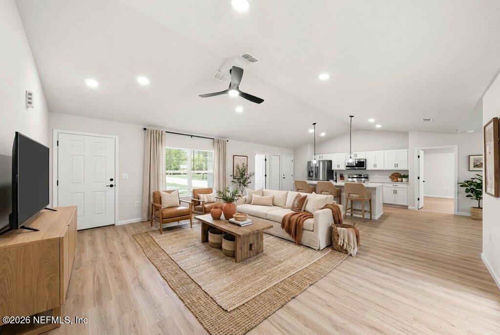 6334 Little Lake Geneva Road Keystone Heights, FL 32656 - Photo 3 of 21 living room