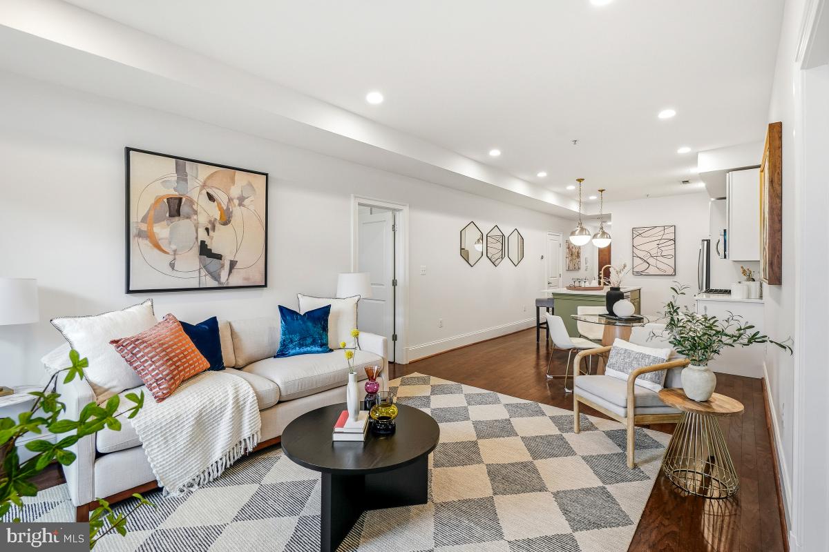 321 18th Street Southeast, Unit 2 Washington, DC 20003 - Photo 13 of 30