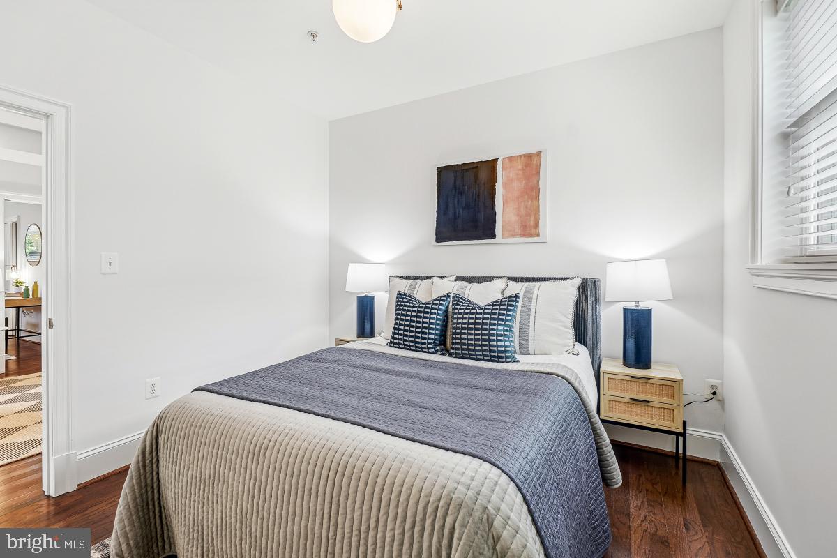 321 18th Street Southeast, Unit 2 Washington, DC 20003 - Photo 17 of 30