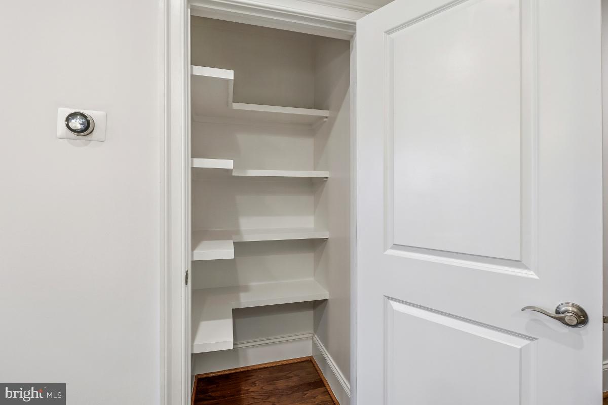 321 18th Street Southeast, Unit 2 Washington, DC 20003 - Photo 8 of 30