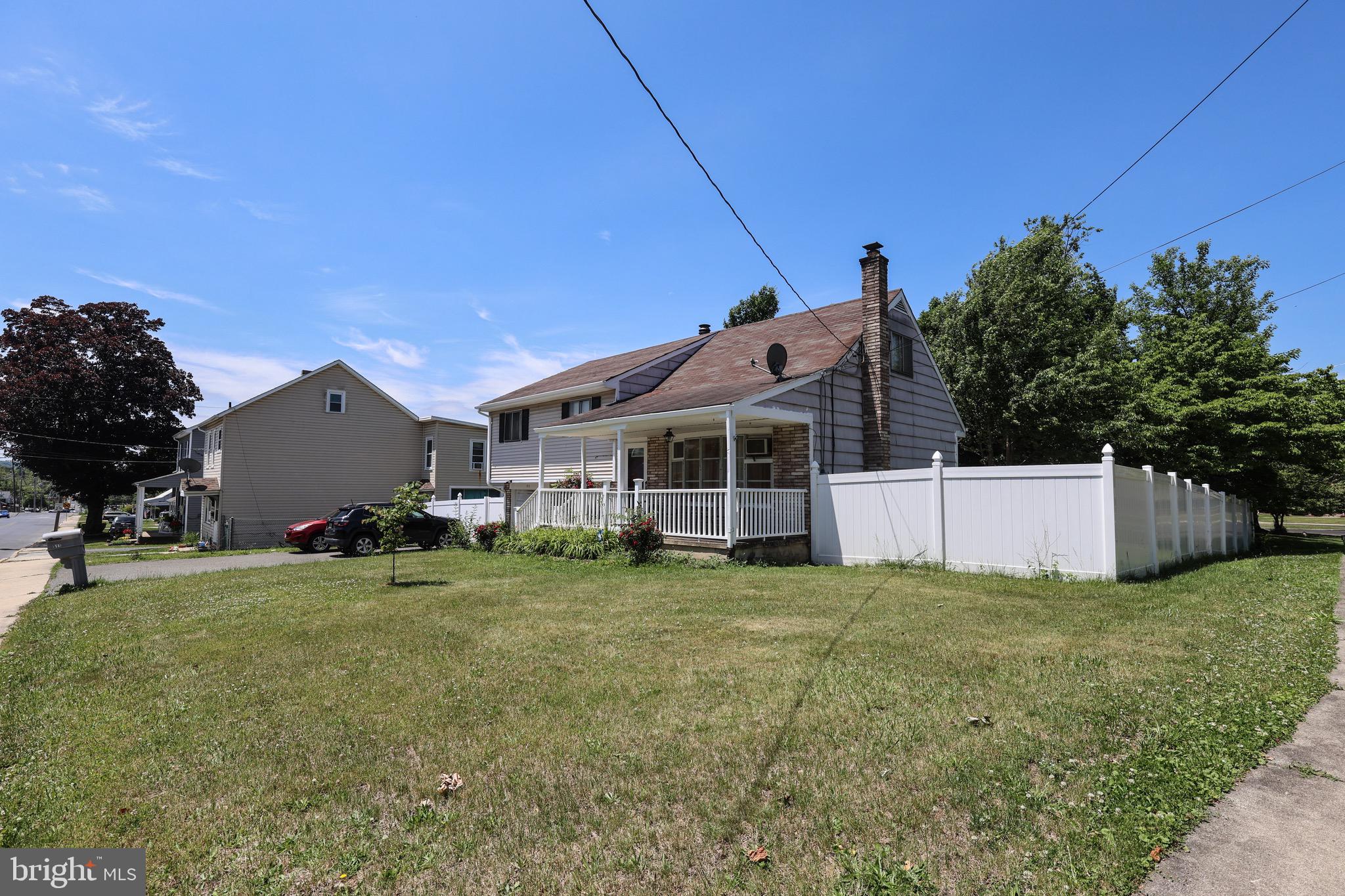 511 East Harrison Street Emmaus, PA 18049 - Photo 4 of 45