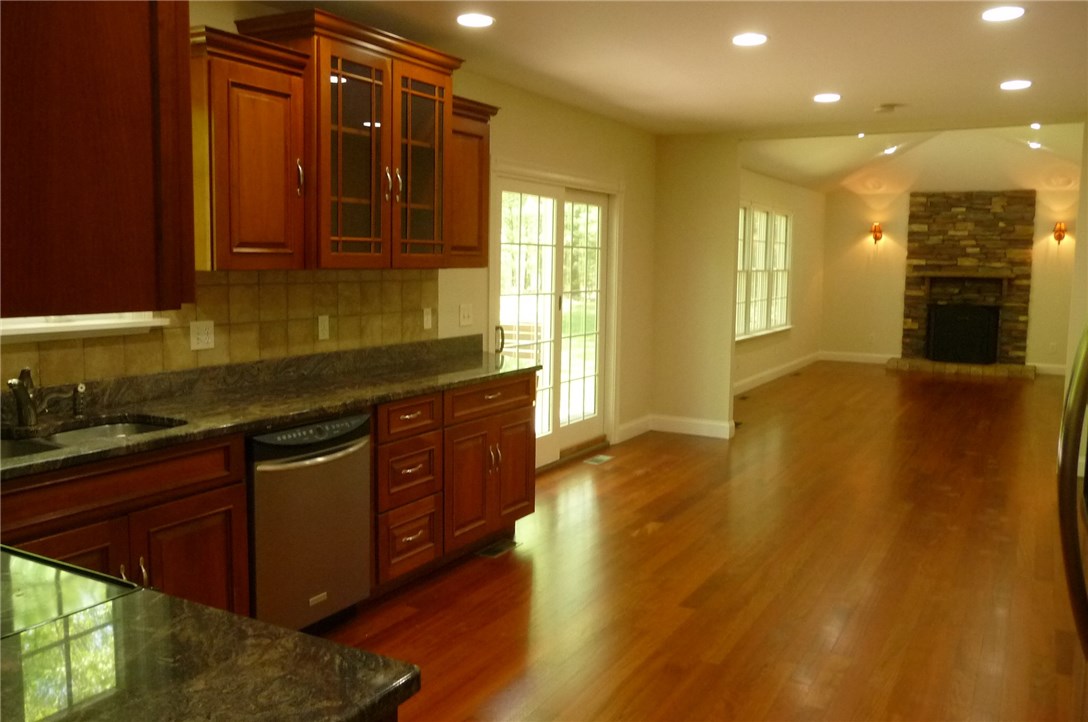 71 Wrights Crossing Road Pomfret, CT 06259 - Photo 12 of 35 Gallery Image 12