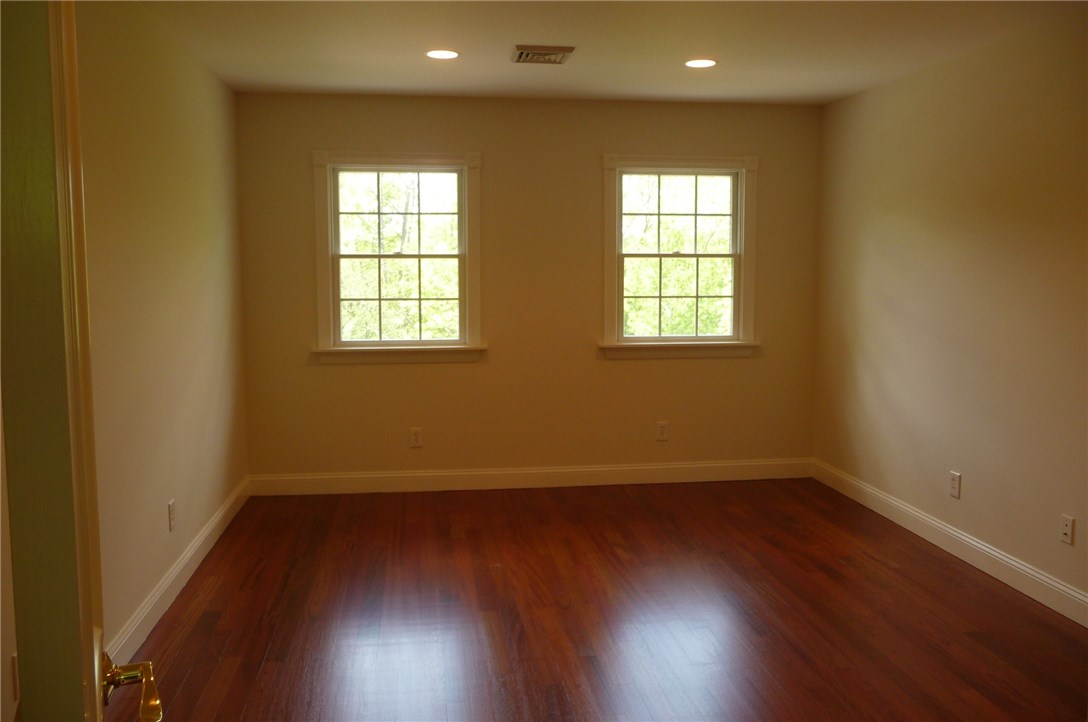 71 Wrights Crossing Road Pomfret, CT 06259 - Photo 21 of 35 Gallery Image 21