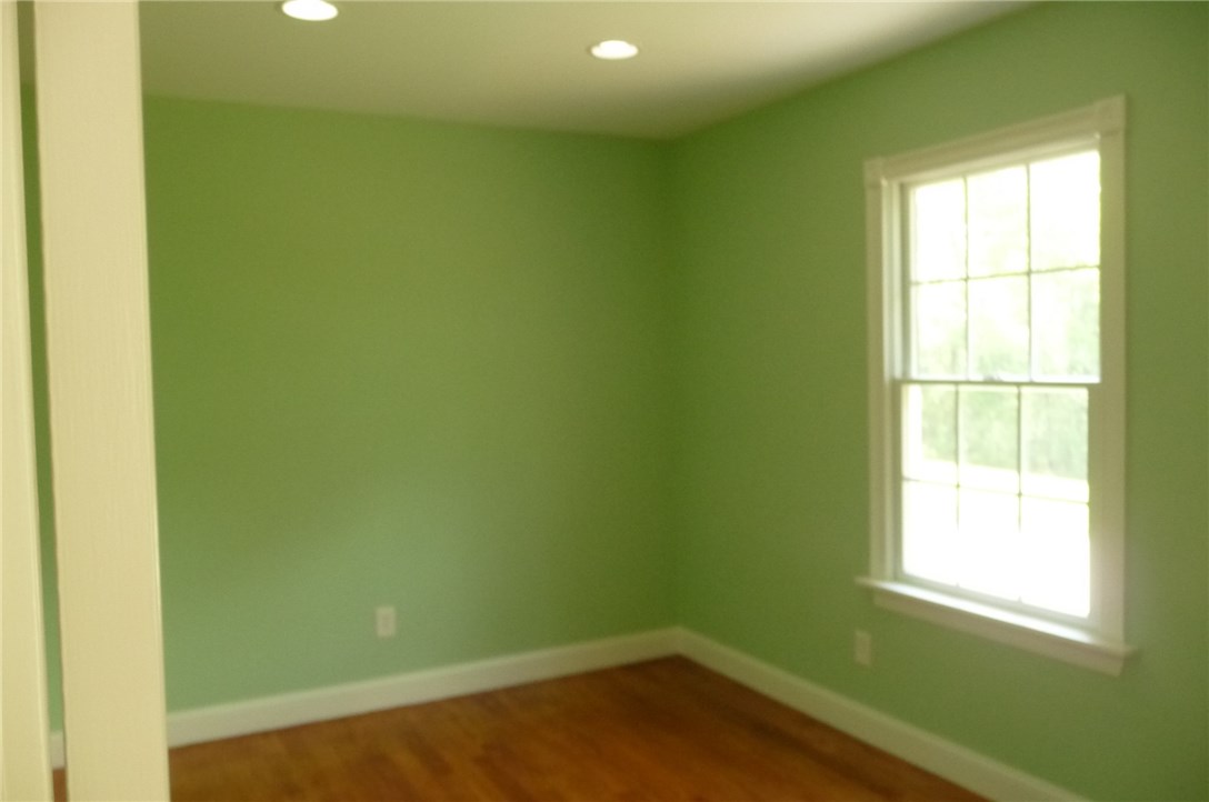 71 Wrights Crossing Road Pomfret, CT 06259 - Photo 22 of 35 Gallery Image 22