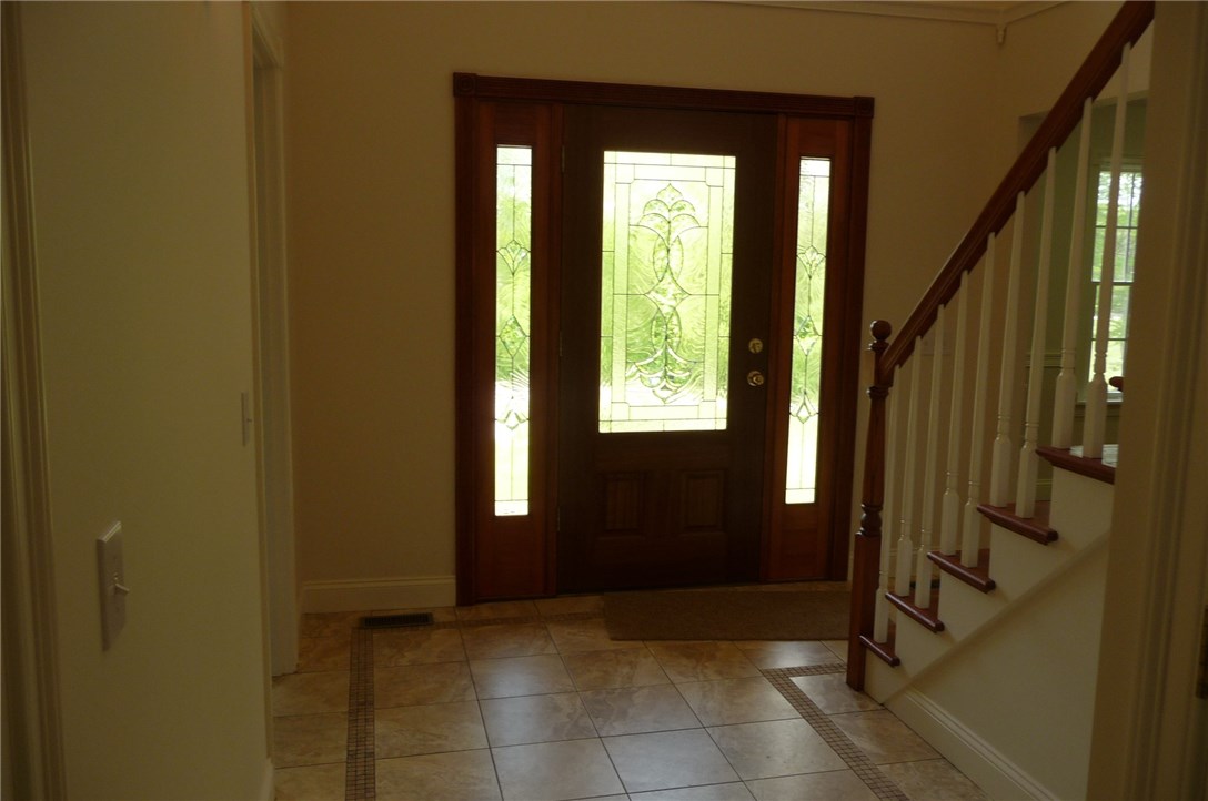 71 Wrights Crossing Road Pomfret, CT 06259 - Photo 5 of 35 Gallery Image 5