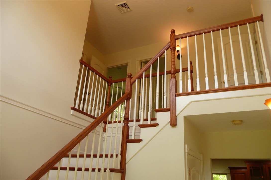 71 Wrights Crossing Road Pomfret, CT 06259 - Photo 9 of 35 Gallery Image 9
