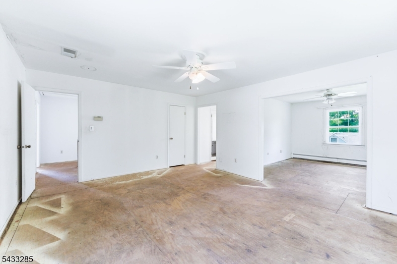 3 Elm Street Chester, NJ 07930 - Photo 18 of 40