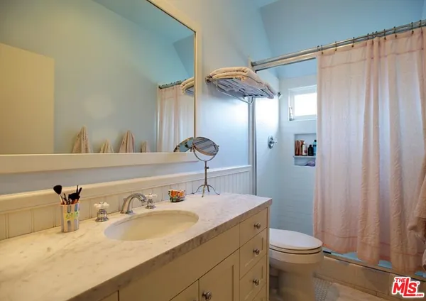 $40,000 | 427 12th Street, Santa Monica, CA 90402