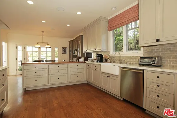 $40,000 | 427 12th Street, Santa Monica, CA 90402