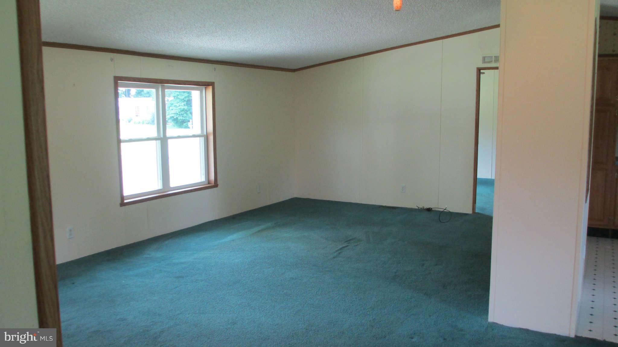6515 Cabin Ridge Road Hurlock, MD 21643 - Photo 5 of 14 Living Room