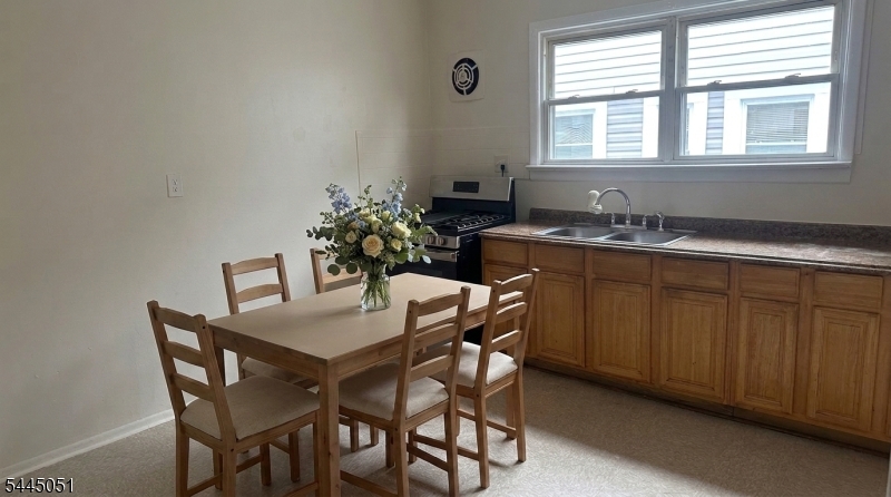 31 Norman Road Newark, NJ 07106 - Photo 7 of 17