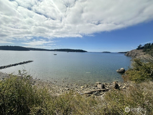 24 Starboard Road Lopez Island, WA 98261 - Photo 22 of 28 Gallery Image 22