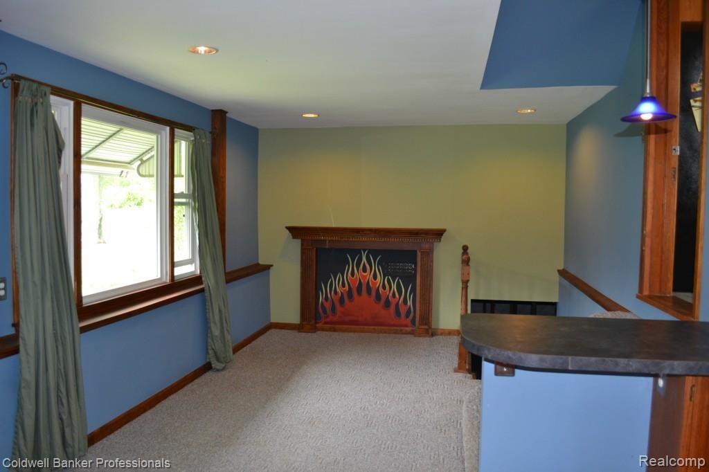 194 North Maple Leaf Road Lapeer, MI 48446 - Photo 25 of 28