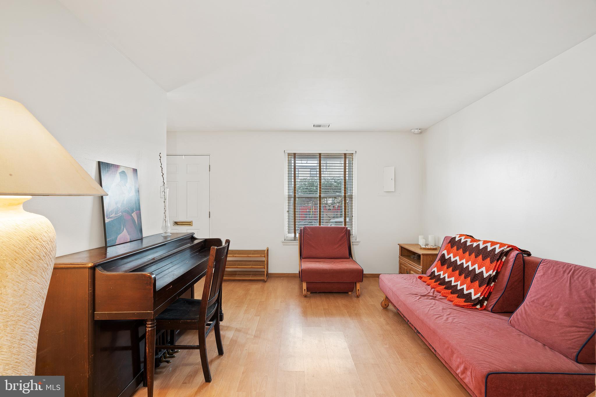 13059 Townsend Road, Unit J11 Philadelphia, PA 19154 - Photo 7 of 28