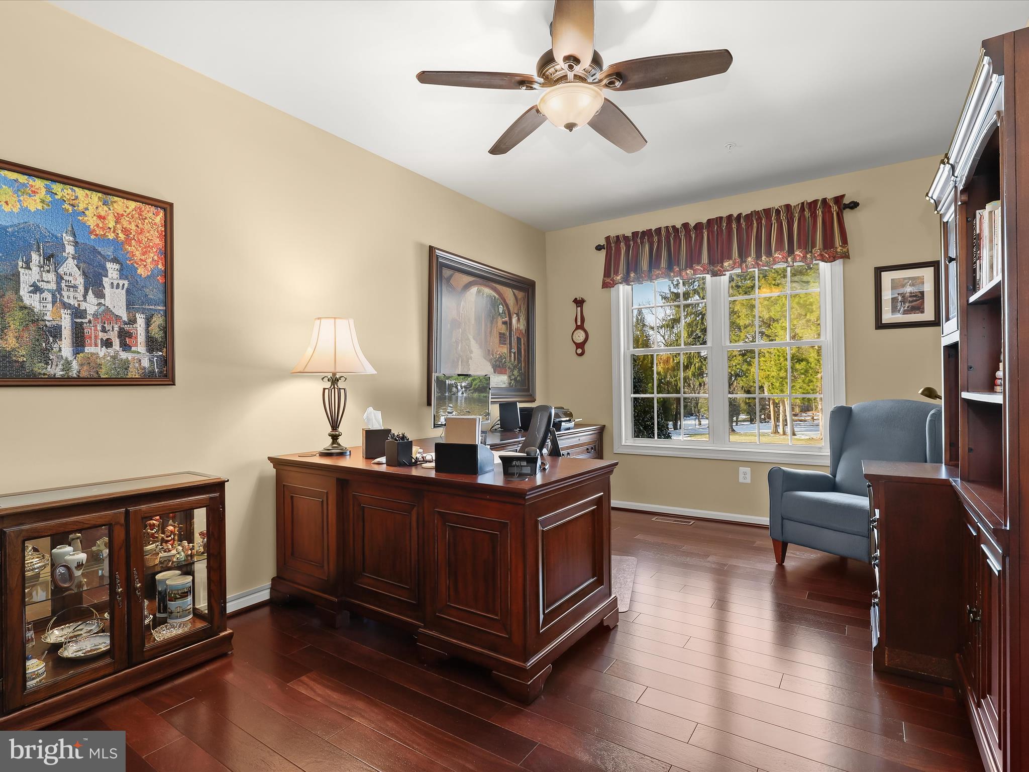 4849 Castlebridge Road Ellicott City, MD 21042 - Photo 21 of 81 Home Office/Study