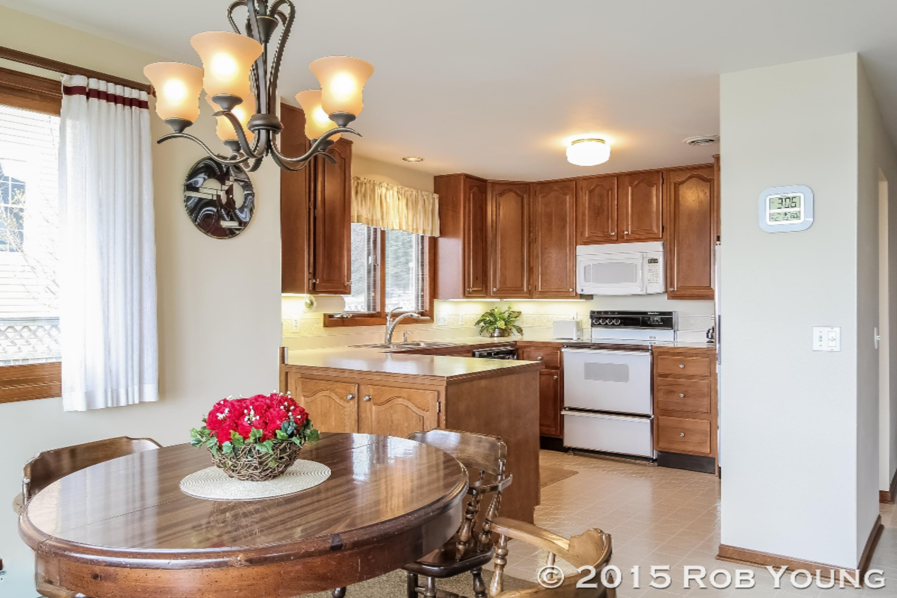 7215 Belding Road Northeast Rockford, MI 49341 - Photo 11 of 32 7DA