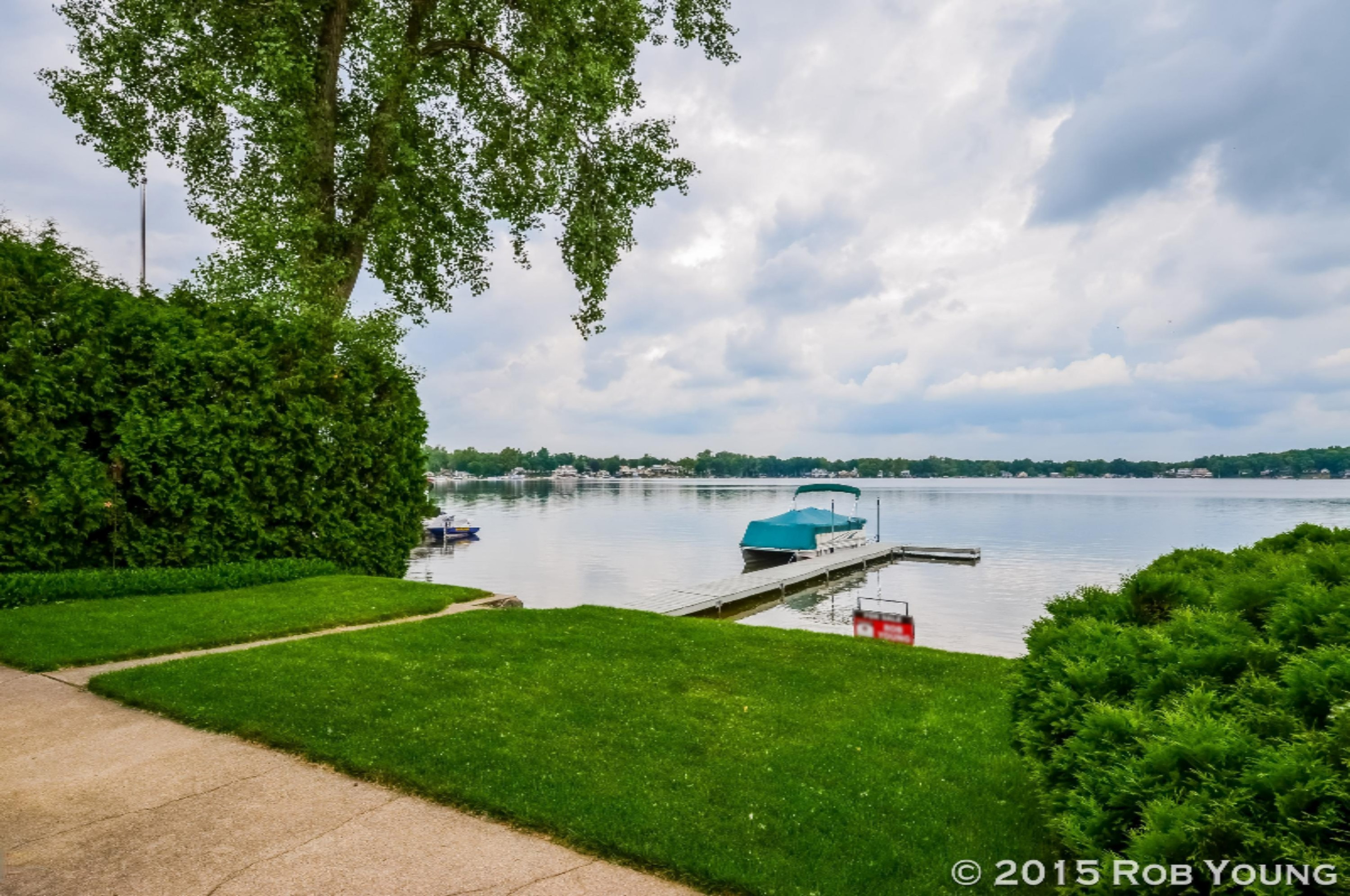 004-Exterior-1806209-large