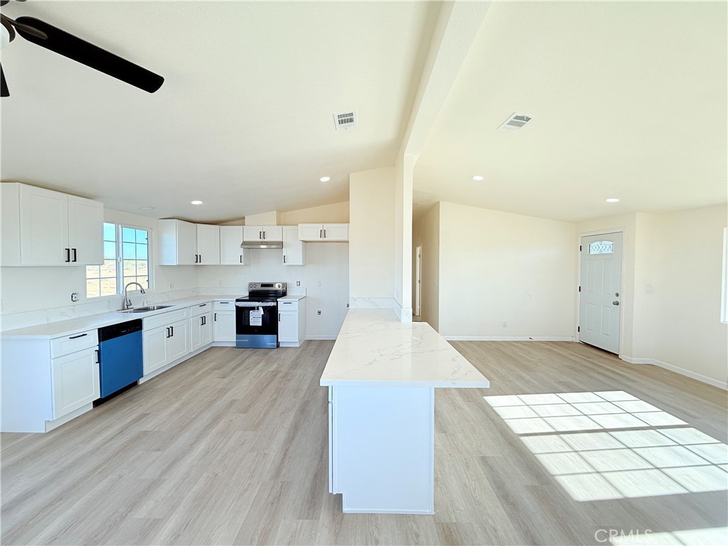 11975 Barbet Road Phelan, CA 92371 - Photo 7 of 26
