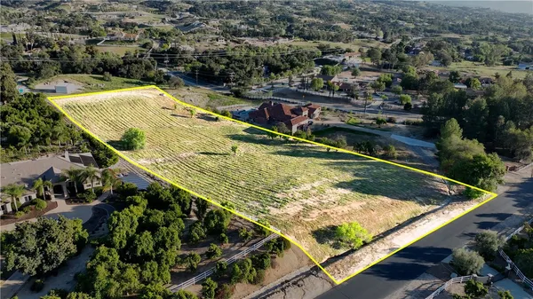 $389,000 | 41425 VÃa Del Toronjo, Temecula, CA 92592