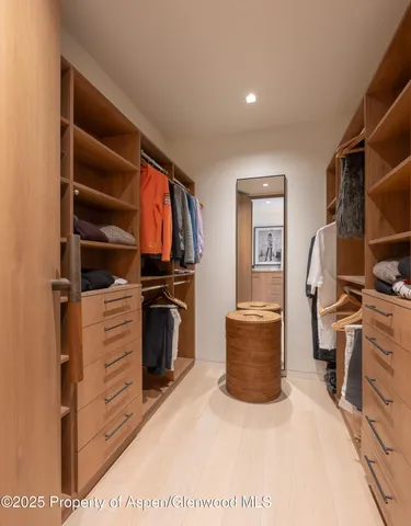 a view of living room washer and dryer