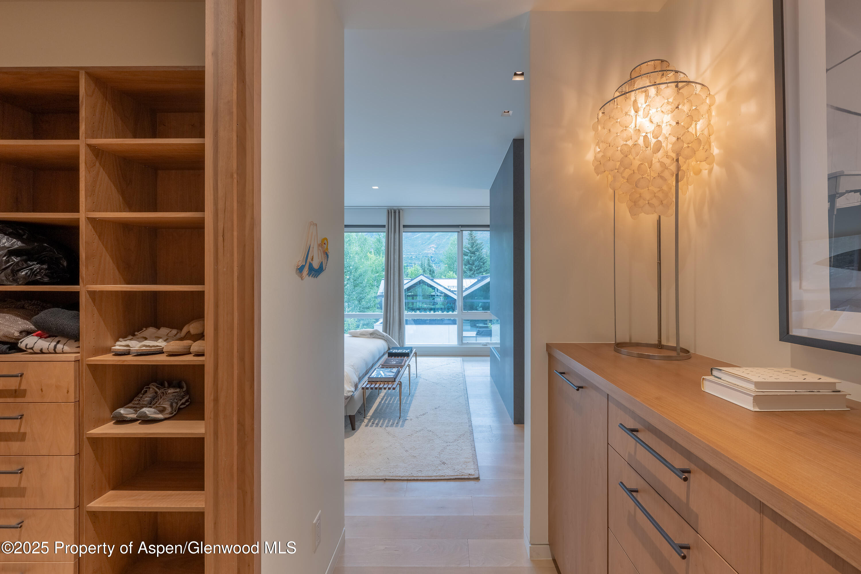 100 East Cooper Avenue, Unit 11 Aspen, CO 81611 - Photo 28 of 44 a en suite bathroom with a sink and a mirror