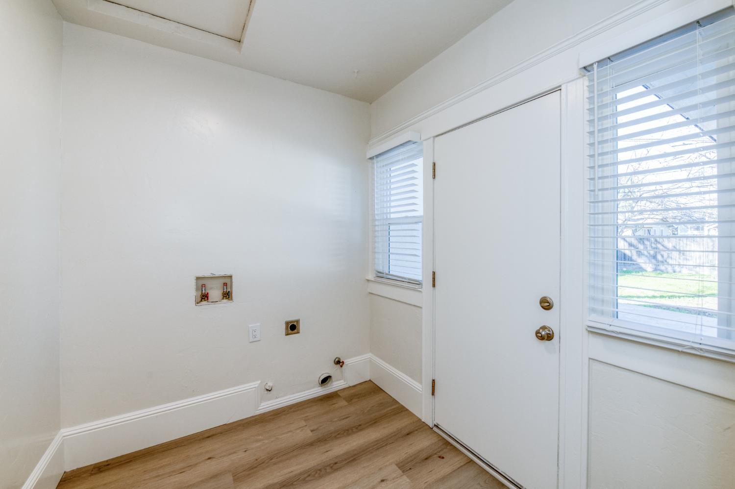 701 East Clinton Avenue Fresno, CA 93704 - Photo 21 of 40