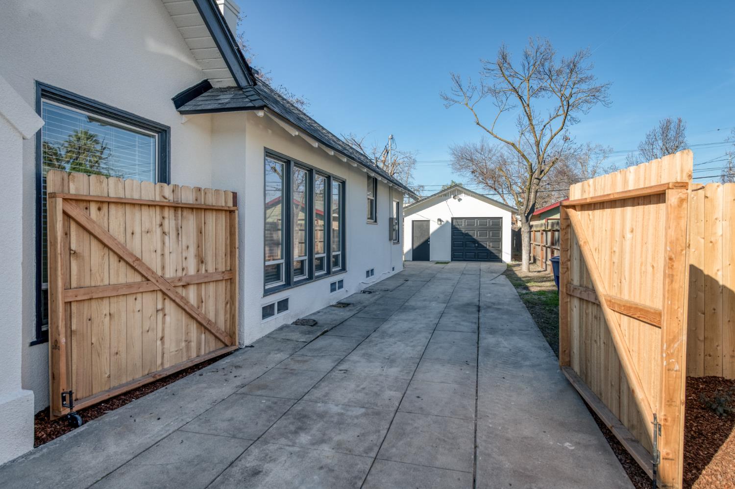 701 East Clinton Avenue Fresno, CA 93704 - Photo 40 of 40