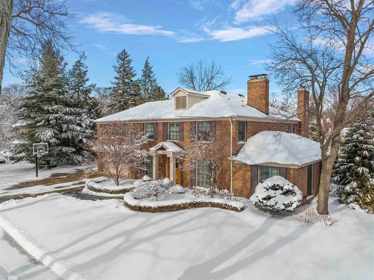 54 North Deeplands Road Grosse Pointe Shores, MI 48236 - Photo 2 of 76