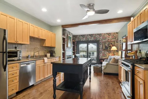 $564,000 | 123 Raymond Avenue, Barrington, IL 60010