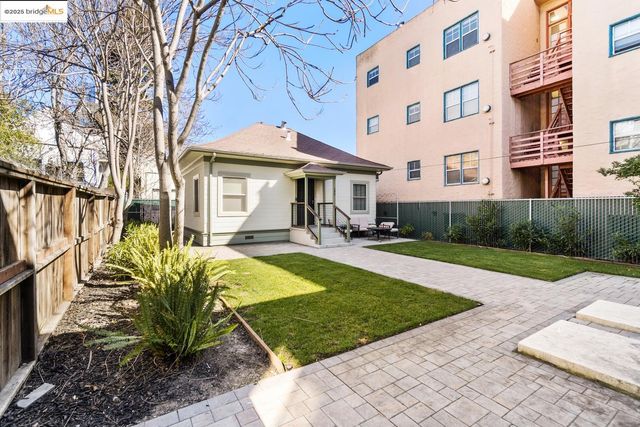 a view of a swimming pool with sitting area