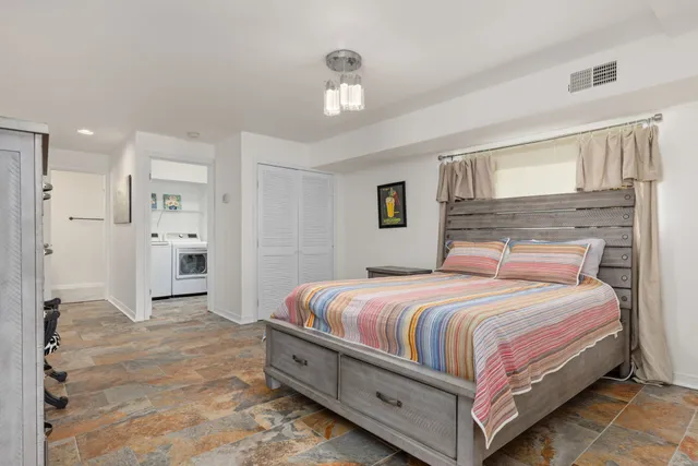 $1,599,000 | 105 Lake View Drive, Muscle Shoals, AL 35661