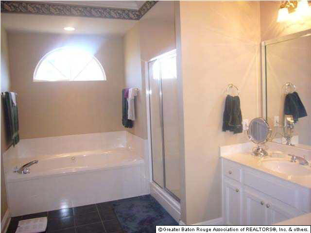 17744 Twin Ridge Avenue Baton Rouge, LA 70817 - Photo 7 of 8 Gallery Image 7