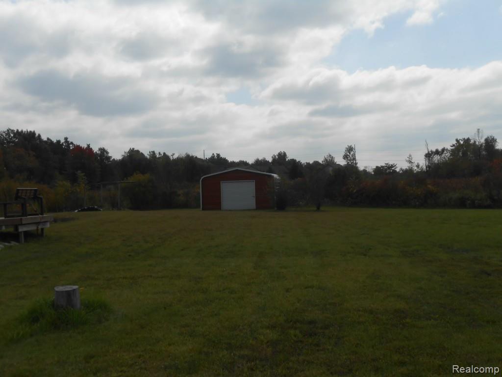 4762 Granger Road Oxford, MI 48371 - Photo 28 of 37 DSCN3236.jpg