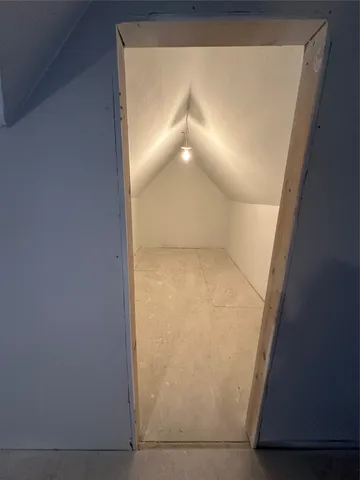 $259,999 | 1045 8th Street, Hempstead, TX 77445