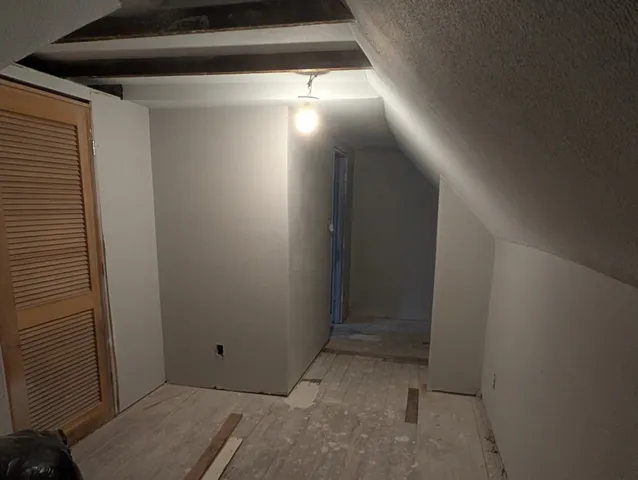 $259,999 | 1045 8th Street, Hempstead, TX 77445