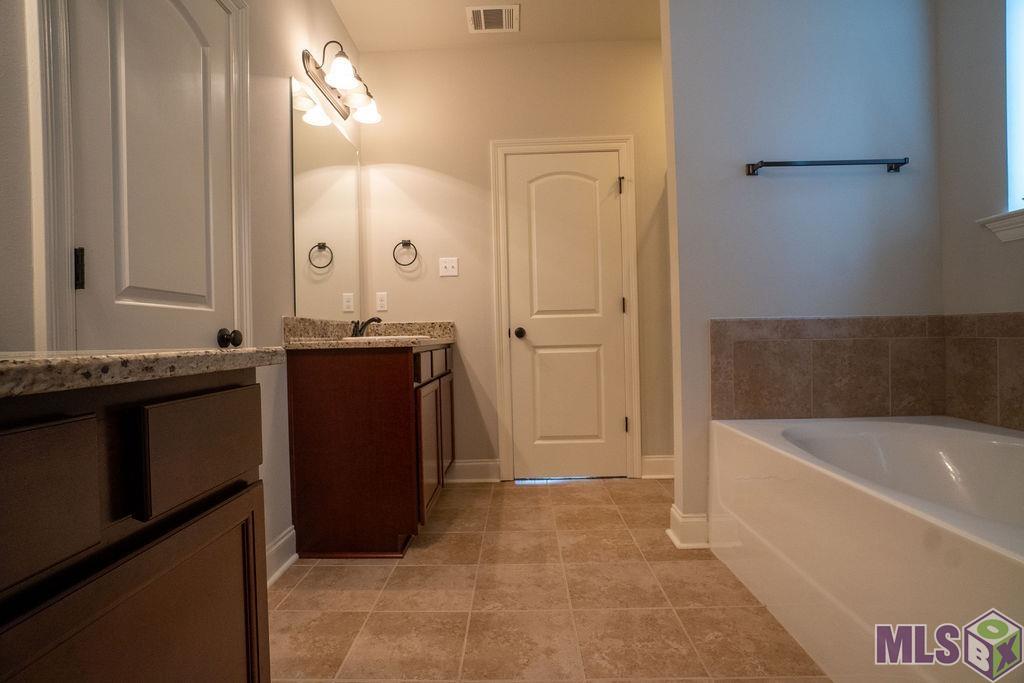 166 Chestnut Ridge Drive Gray, LA 70359 - Photo 12 of 17