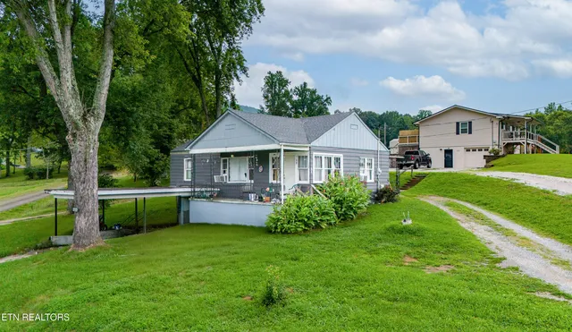 $275,000 | 108 Zeni Lane, Harriman, TN 37748