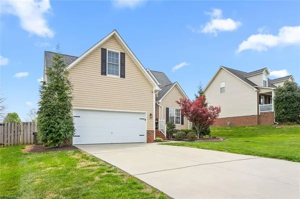 $369,000 | 108 Brightleaf Court, Archdale, NC 27263