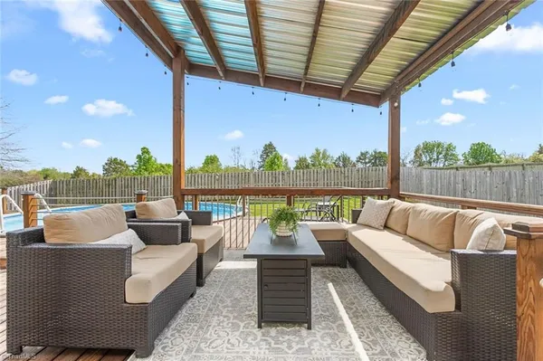 $369,000 | 108 Brightleaf Court, Archdale, NC 27263