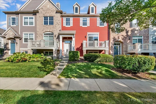 $2,700 | 1128 Bartholdi Court, Unit 1128, Carol Stream, IL 60188