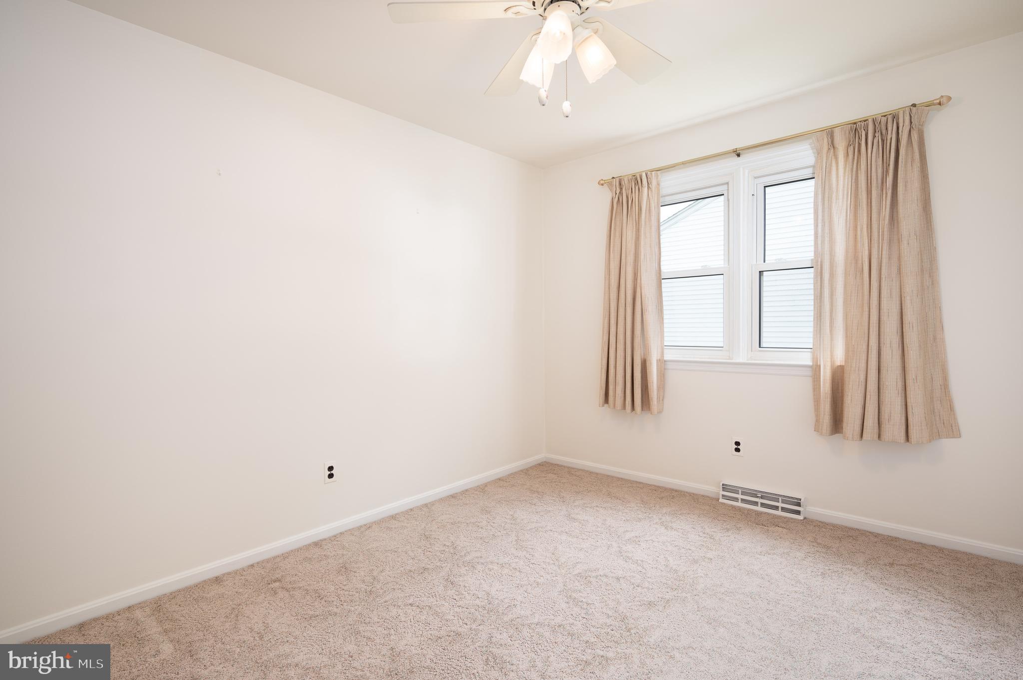 16 George Read Road New Castle, DE 19720 - Photo 23 of 26 3rd Bedroom