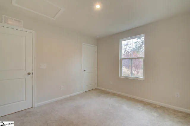 $2,349 | 504 Mills Hill Way, Greenville, SC 29605