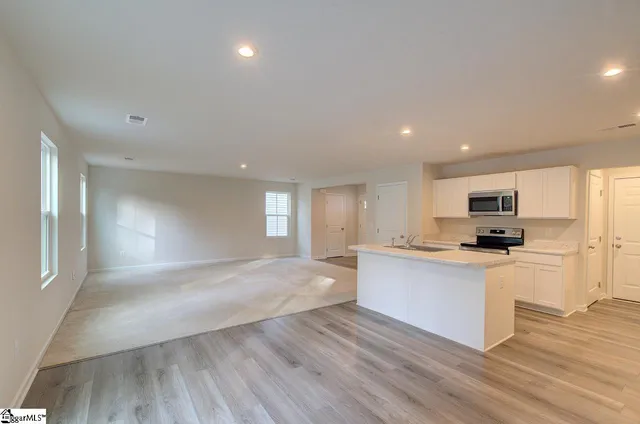 $2,349 | 504 Mills Hill Way, Greenville, SC 29605