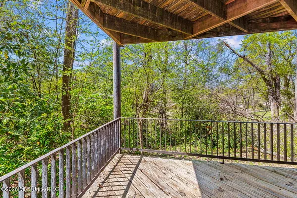 $349,500 | 825 Crestview Drive, Yazoo City, MS 39194