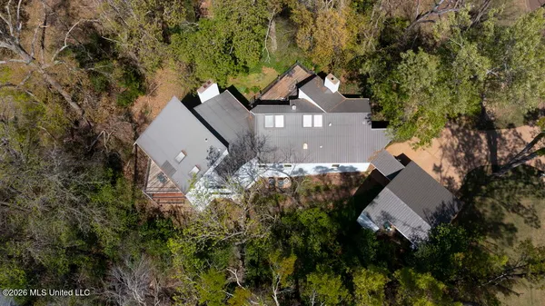 $349,500 | 825 Crestview Drive, Yazoo City, MS 39194